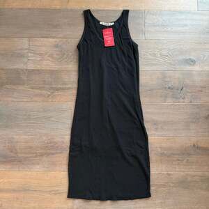 Michael Stars Crocheted Black Sleeveless Midi Dress 🖤 Size Small 🖤 NWT